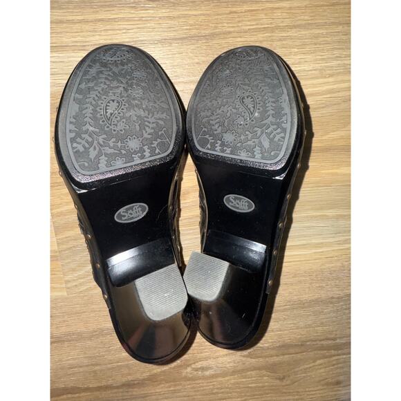 Söfft Heel Mules Mule Leather Black
Studded Embellished - size 8.5 - Picture 8 of 10